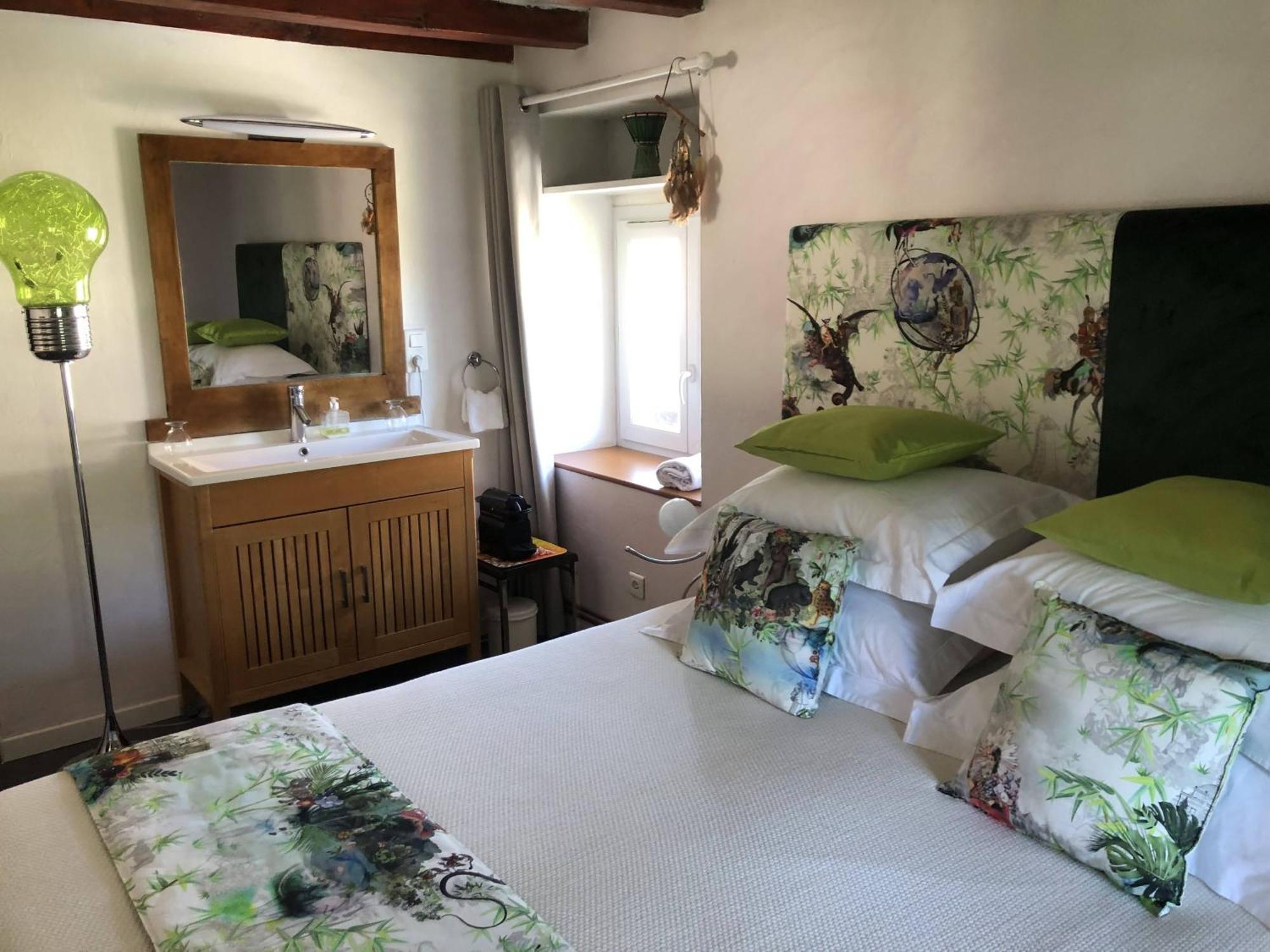 מלון Vertrieu Relais Du Destin מראה חיצוני תמונה